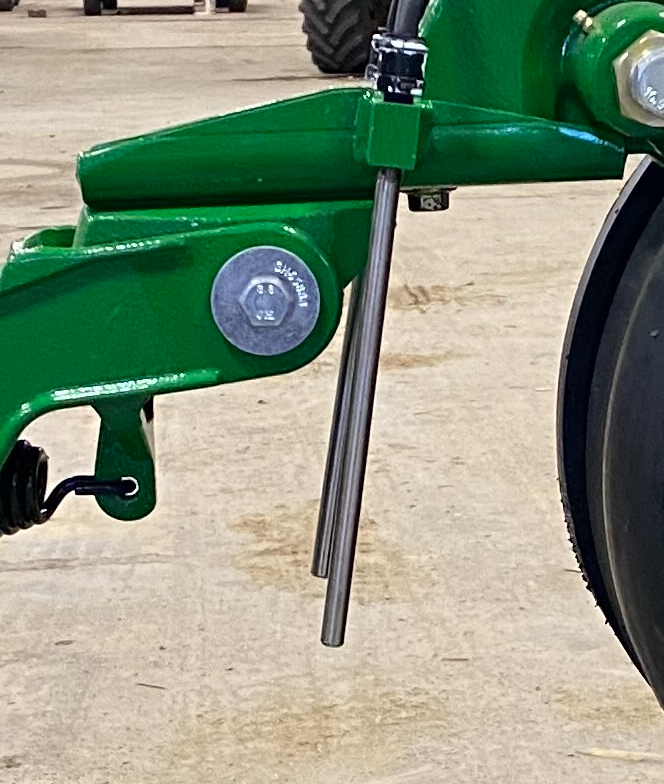 Nutrient Application Assembly